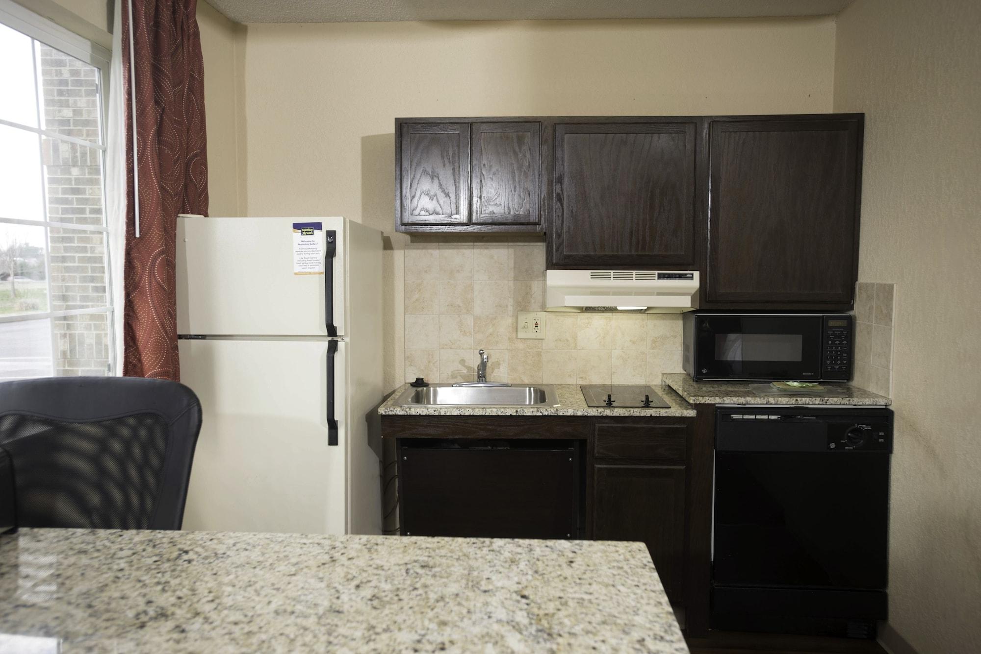 Mainstay Suites Knoxville Airport Алкоа Екстериор снимка