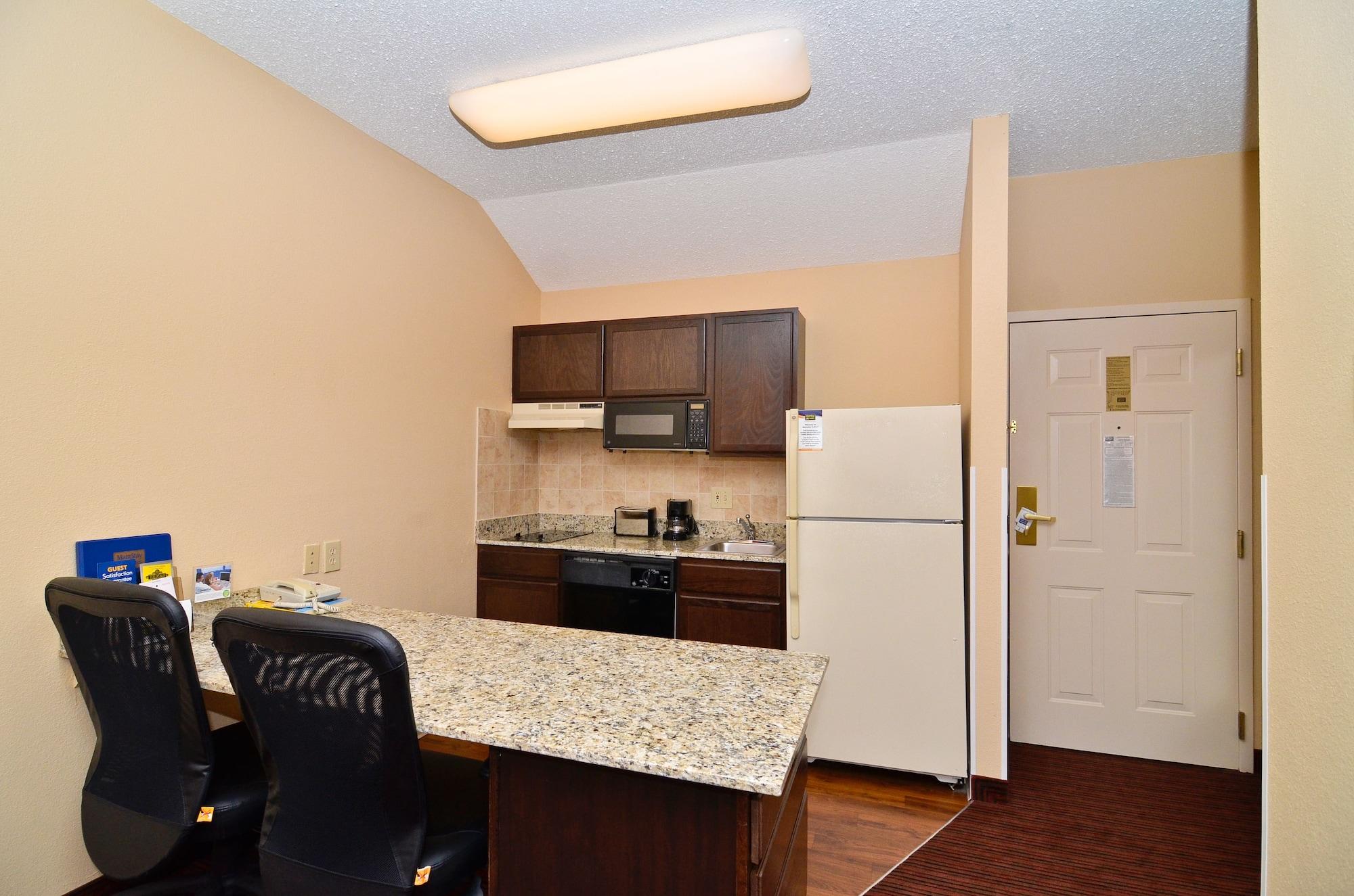 Mainstay Suites Knoxville Airport Алкоа Екстериор снимка