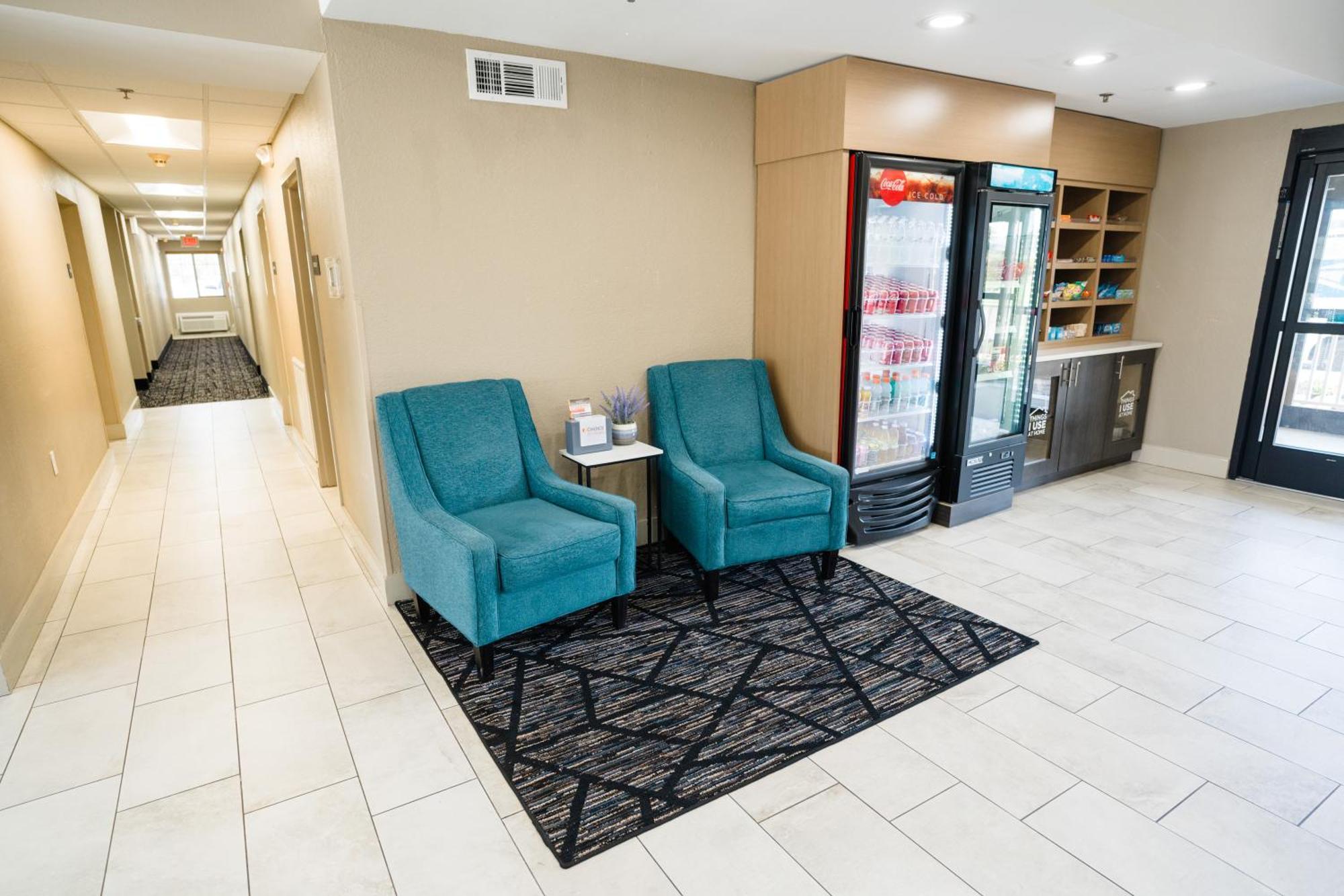 Mainstay Suites Knoxville Airport Алкоа Екстериор снимка
