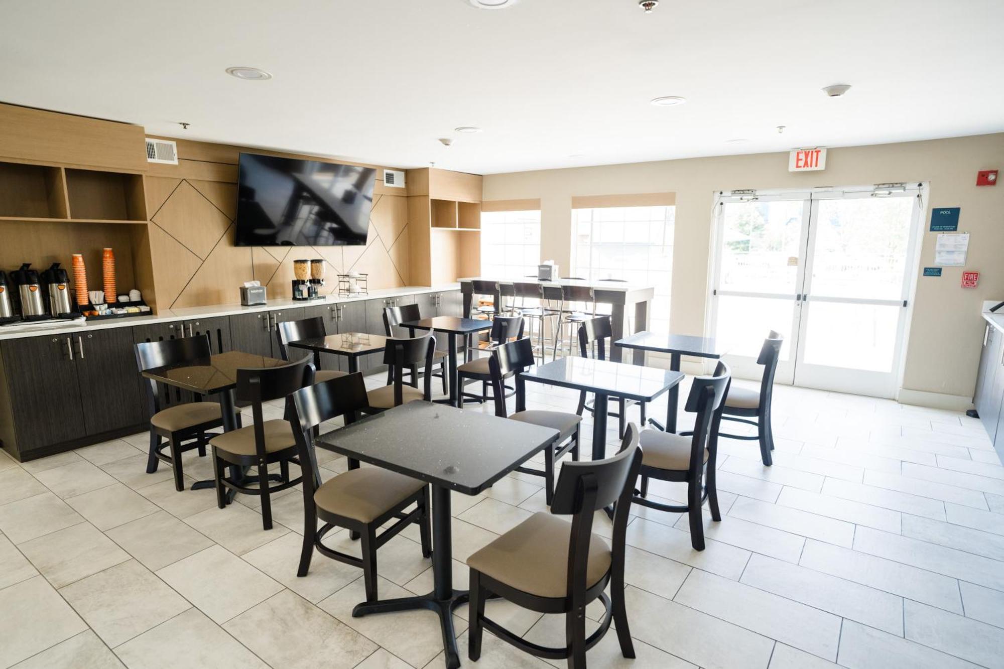 Mainstay Suites Knoxville Airport Алкоа Екстериор снимка