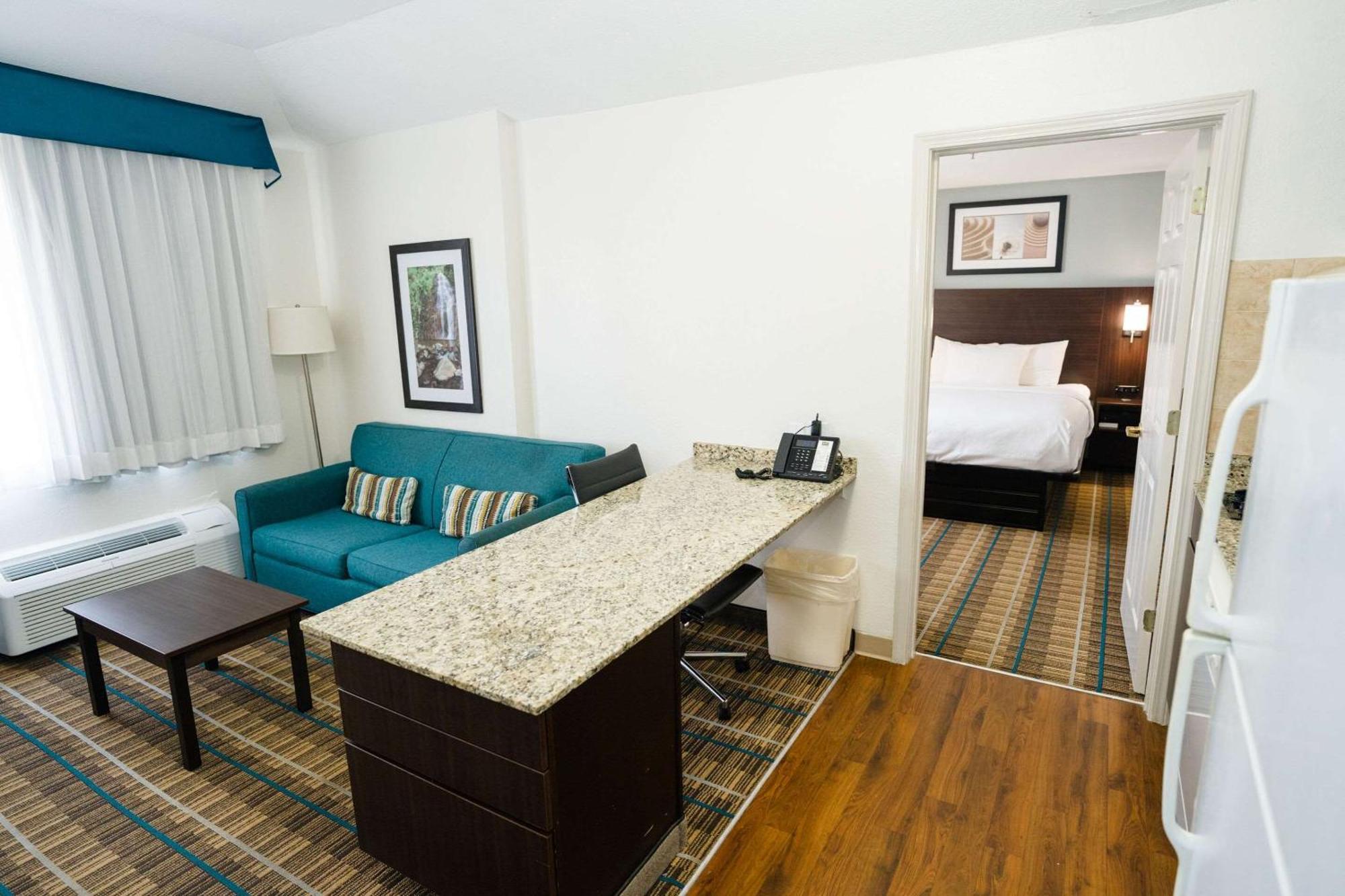 Mainstay Suites Knoxville Airport Алкоа Екстериор снимка